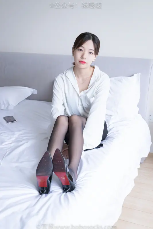 [BoBoSocks袜啵啵]NO.017 小甜豆-OL制服、高跟鞋、黑丝 18