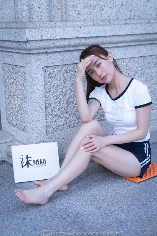 [BoBoSocks袜啵啵]NO.028 小米-运动鞋、白棉袜、裸足 7