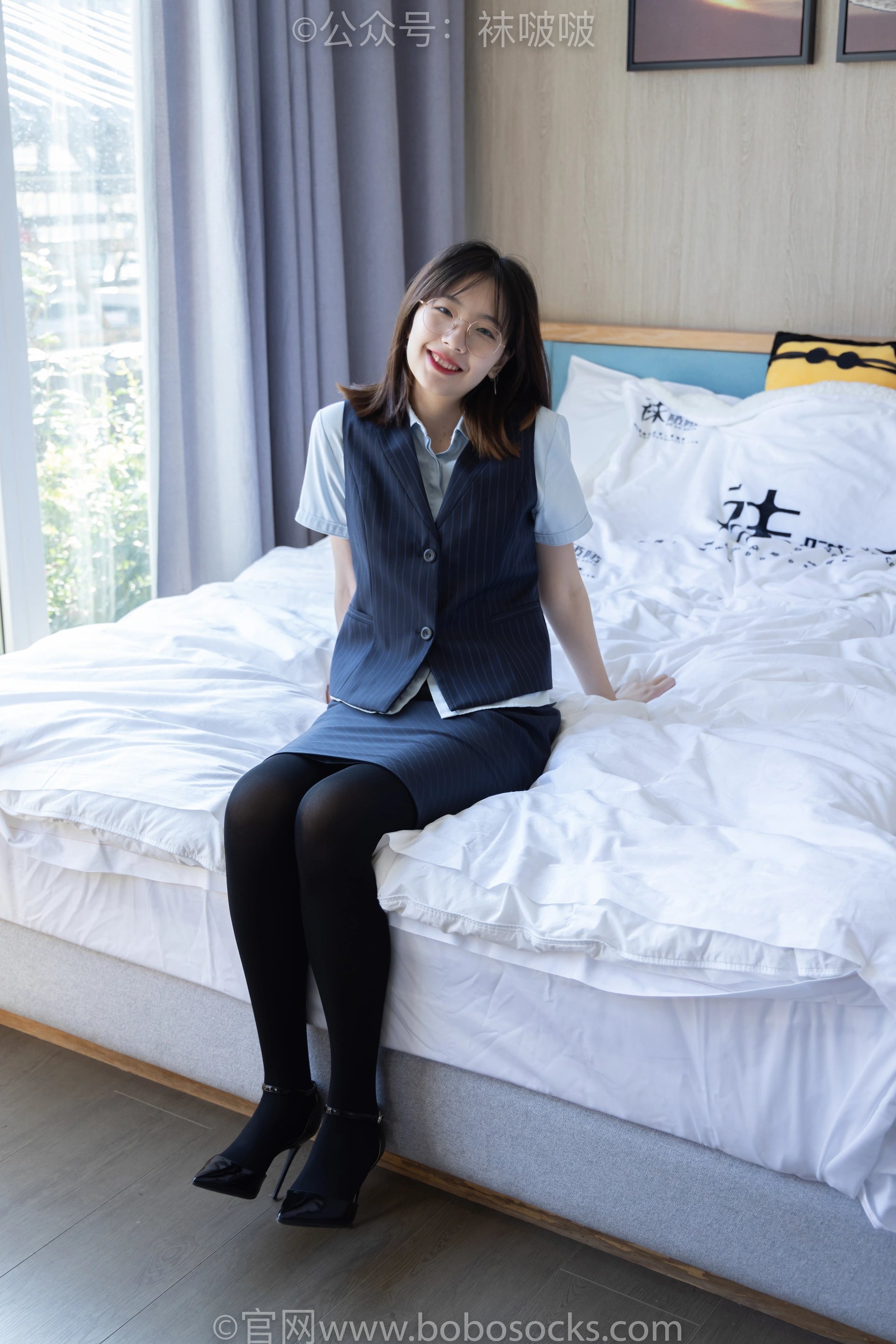 [BoBoSocks袜啵啵]NO.038 小甜豆-建行行服、高跟鞋、厚黑丝 2