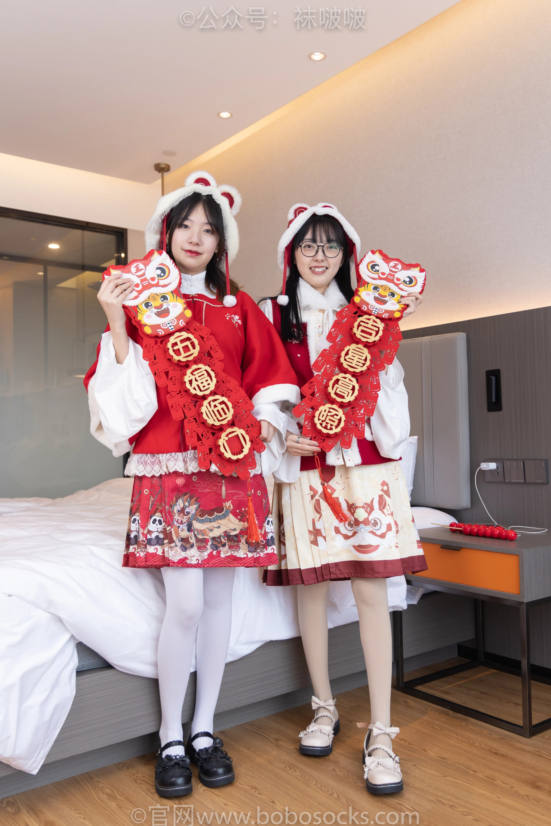 [BoBoSocks袜啵啵]NO.054 小甜豆与稚予-给大家拜年啦 0